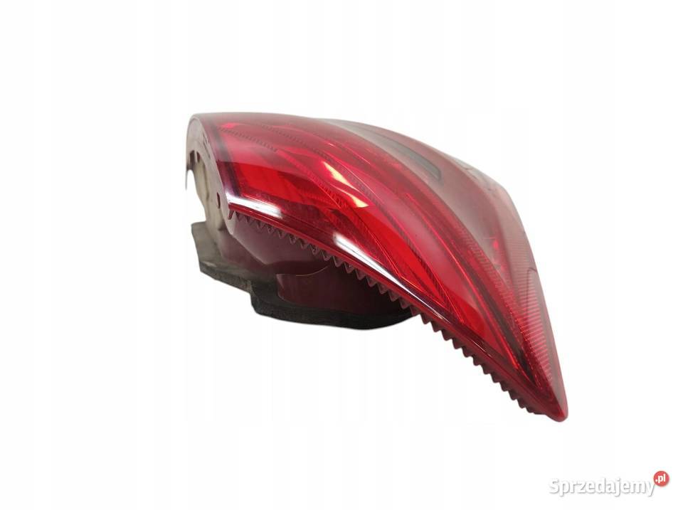 LAMPA TYŁ LEWA SEDAN LIFT USZK MercedesBenz Rok produkcji 2009