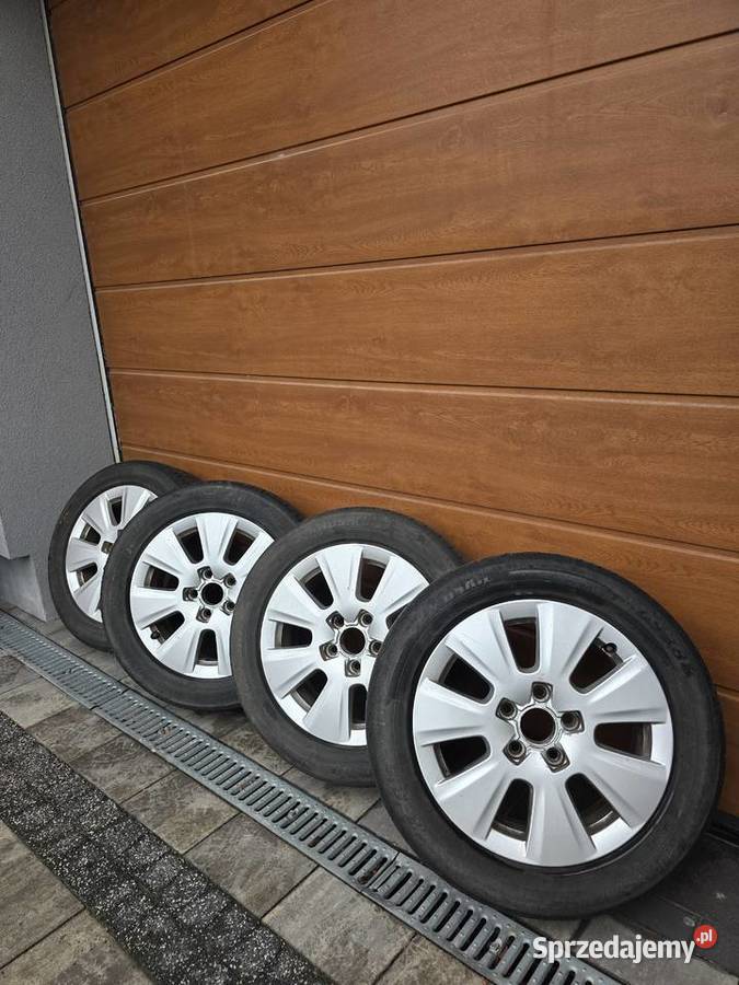 Alufelgi z oponami pokrowce Audi A3 A4 A5 A6 aluminiowe Miedziana Góra sprzedam