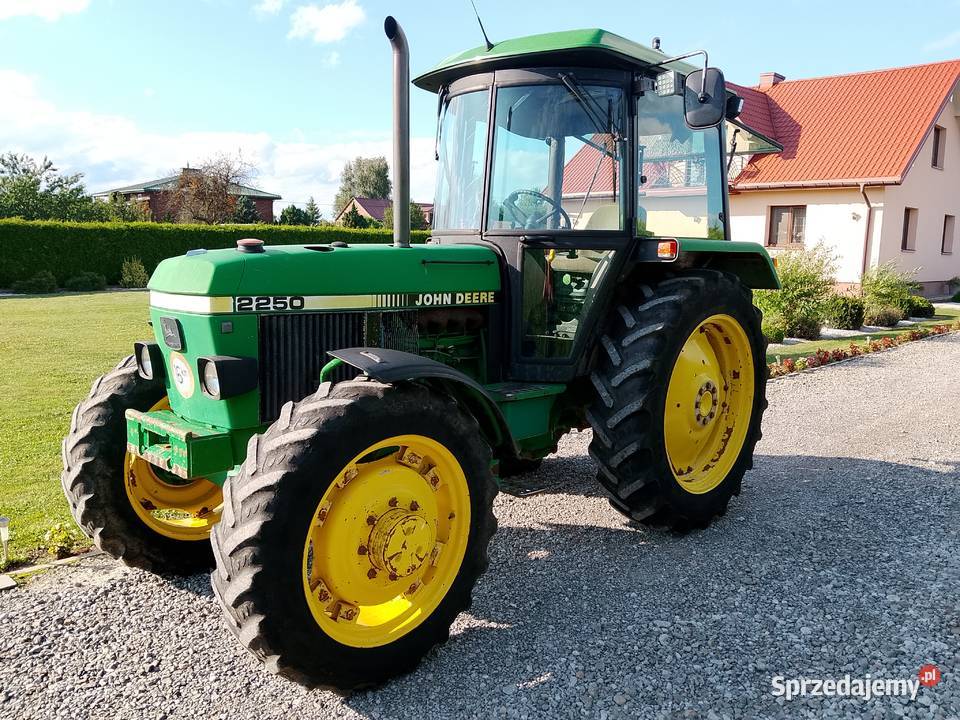 John Deere 2250 Tarnawa Mała