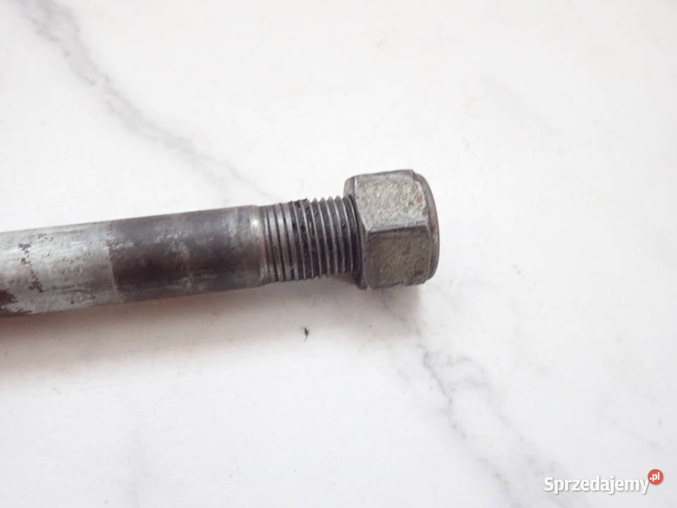 Oś Wahacza 16mm Suzuki DR 650 SP43 9095r