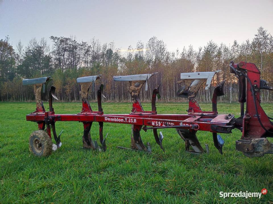 Pług 4 skibowy obrotowy Demblon Przedłużki Rolnictwo