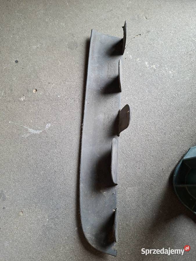 Listwa hokej zderzaka przod Renault Laguna lll osobowe Słupno