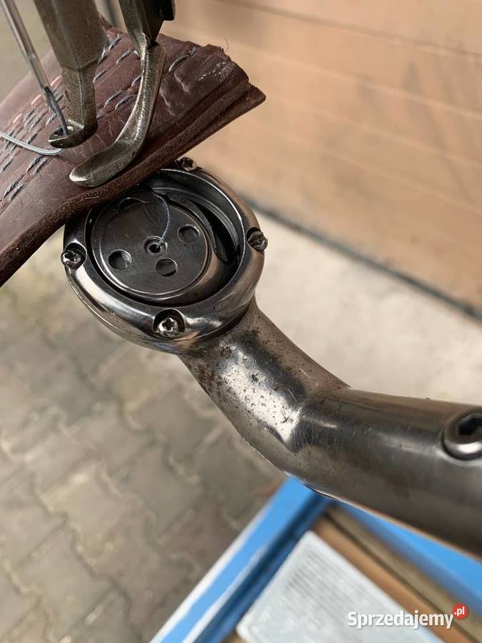 Famas 224 TK Przeszywarka do szycia spodów Mec Produkcja