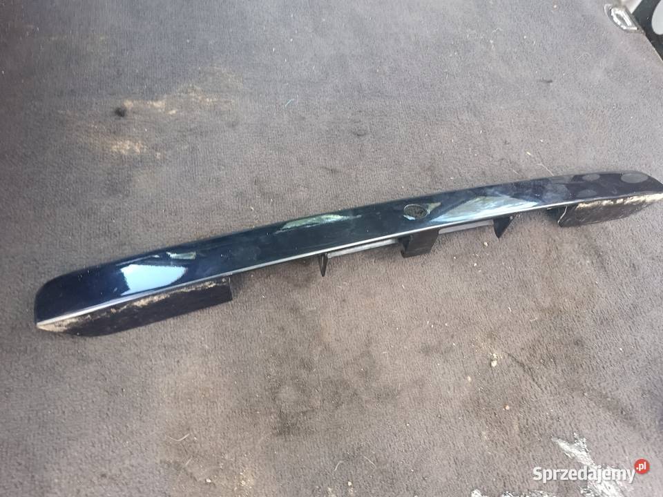 Blenda Tylnej Klapy Avant LZ5L 8D9 027 576 Audi