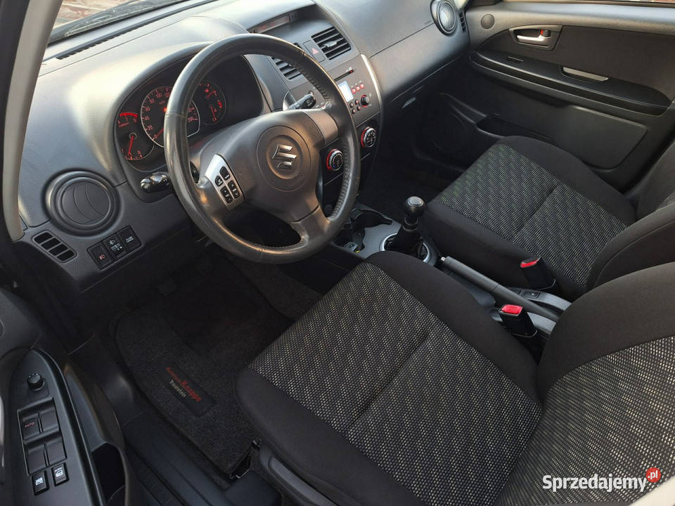 Suzuki SX4 16benzyna ŁADNE ALUFELGi KLiMATRONiK Olsztyn sprzedam