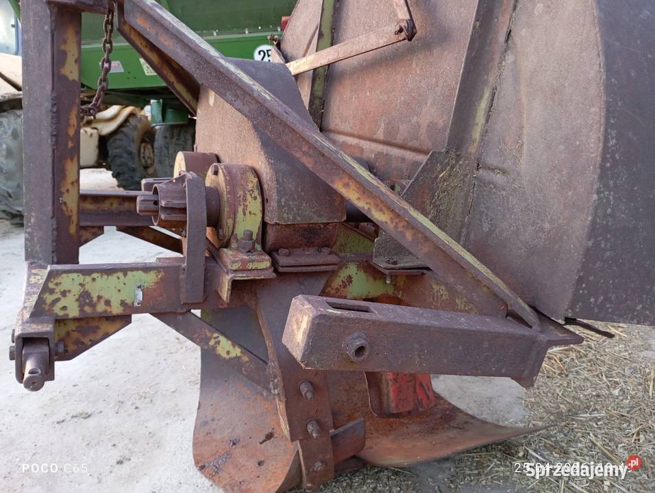 Obsypnik pryzm i kopcy WULKAN Raszków