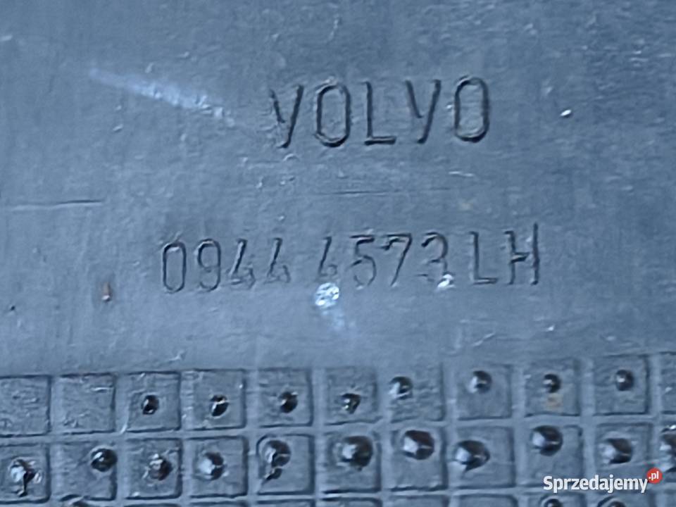 Osłona podwozia Volvo S60 V70 09444573 LH Błonie