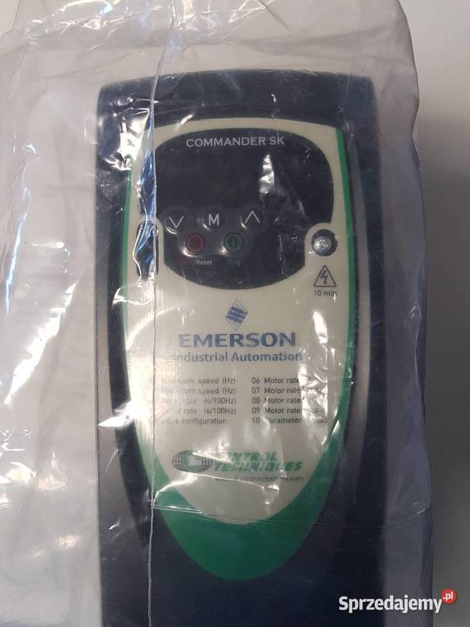 9119006860 CONTROL TECHNIQUES COMMANDER SK Hodowla bydła lubuskie