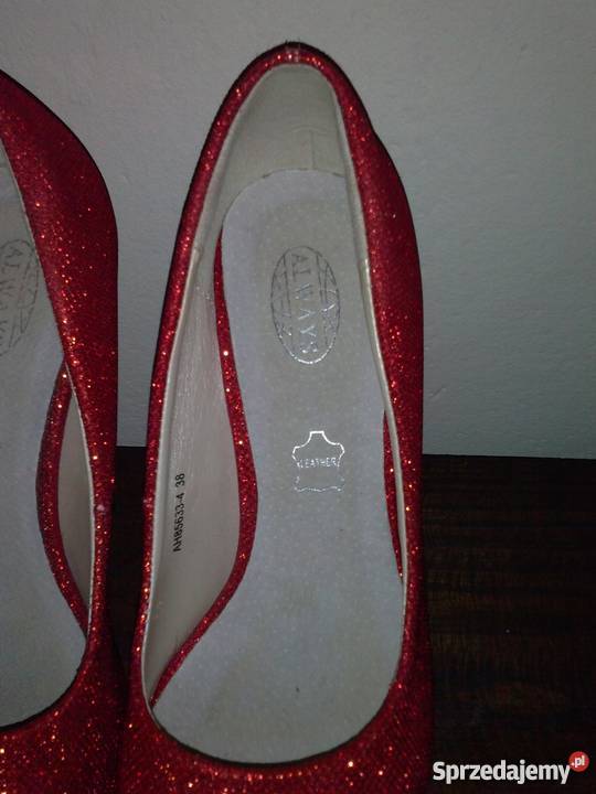 Seksowne Czerwone Szpilki Na Platformie Wrocław sprzedam