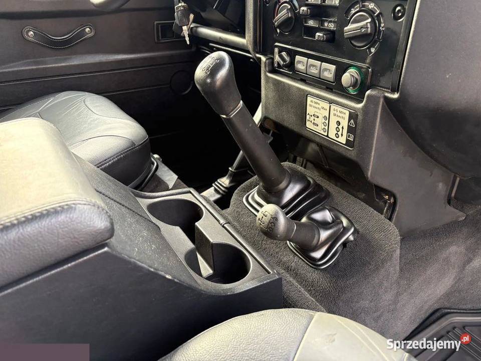 Land Rover Defender Limited Edition 90 DPF E 122 Defender