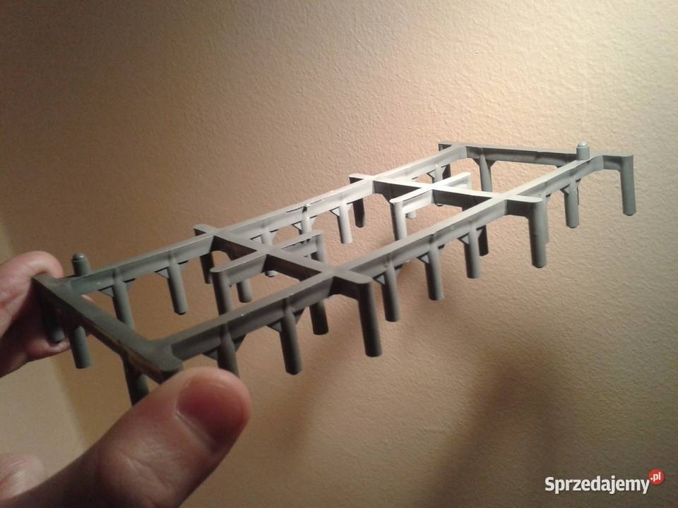 Dystans prostokątny kratkowy do zbrojenia Poznań sprzedam