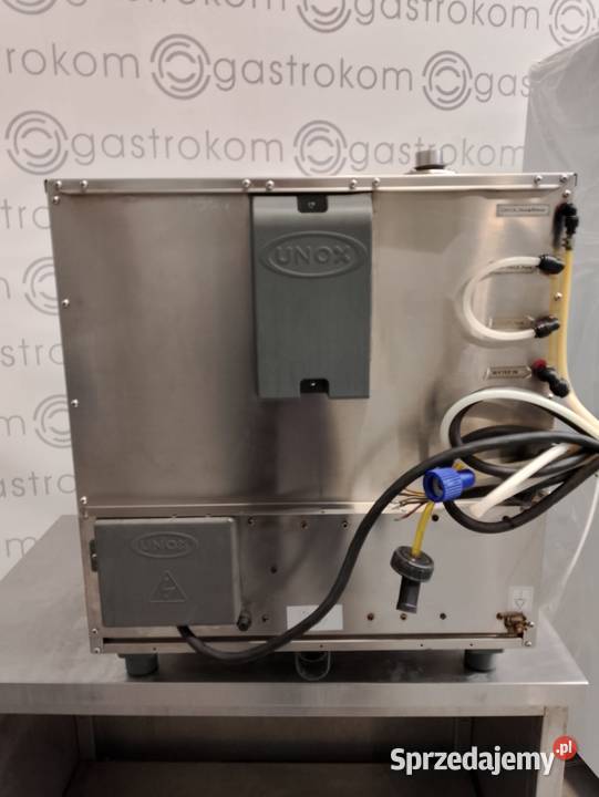 Piec konwekcyjnoparowy Unox XVC205E 5xGN 23