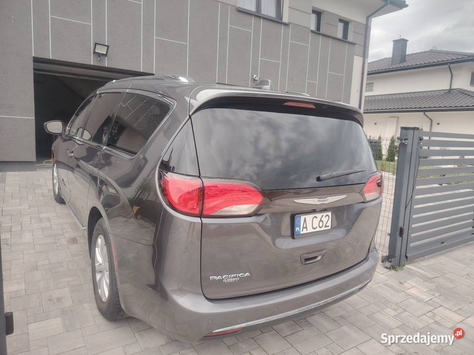 Chrysler Pacifica 2019 Benzyna LPG niski mazowieckie Książenice