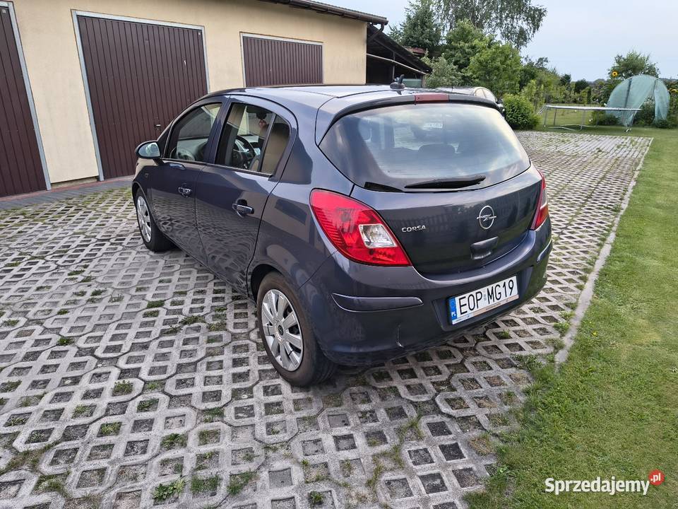 Opel Corsa 12 Glinnik