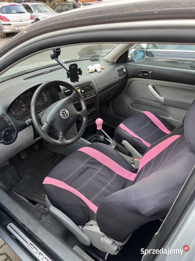 Volkswagen Golf 4 nieuszkodzony Golf Wrocław