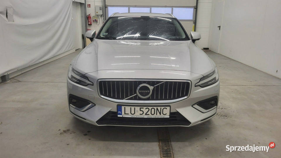 Volvo V60 B4 B Inscription aut II 2018 podgrzewane fotele Grójec sprzedam
