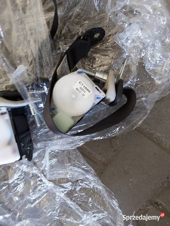 Pasy bezpieczeństwa tył Nissan Micra K13