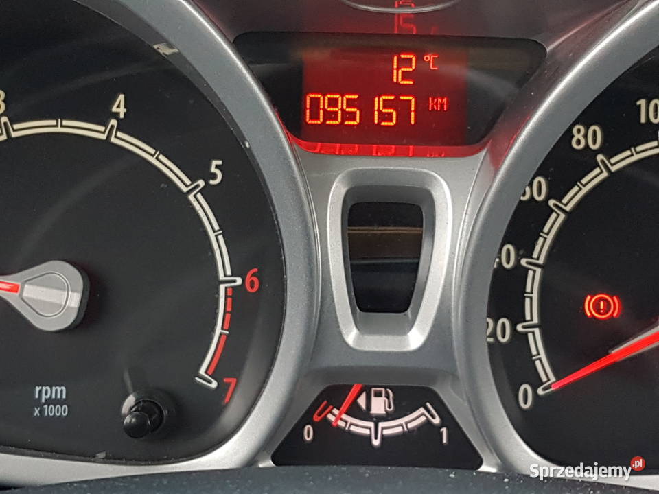FORD FIESTA MK7 16 TiVCT 120 2010 ZAREJESTROWANA ASR (kontrola trakcji) wielkopolskie