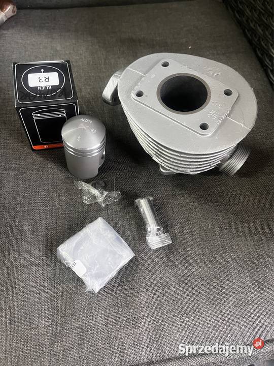 Romet motorynka komar 023 025 cylinder ZMD jajko Pleśna