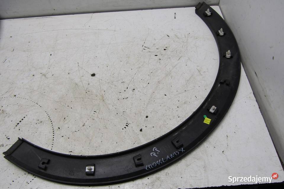 LISTWA NAKŁADKA BŁOTNIKA PRAWY PRZÓD OPEL