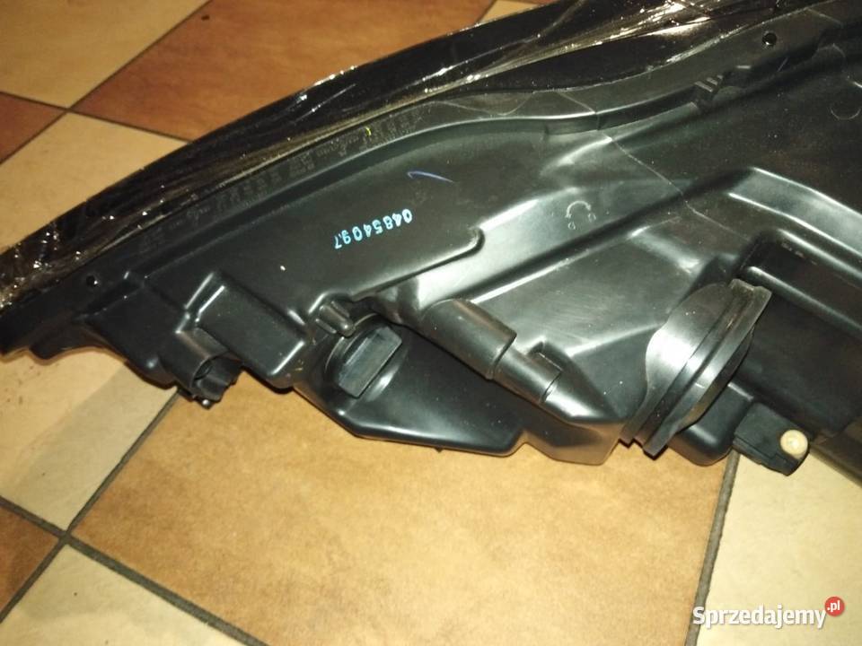Lampa przód prawy Audi A6 C7 2011r2014r Nysa sprzedam