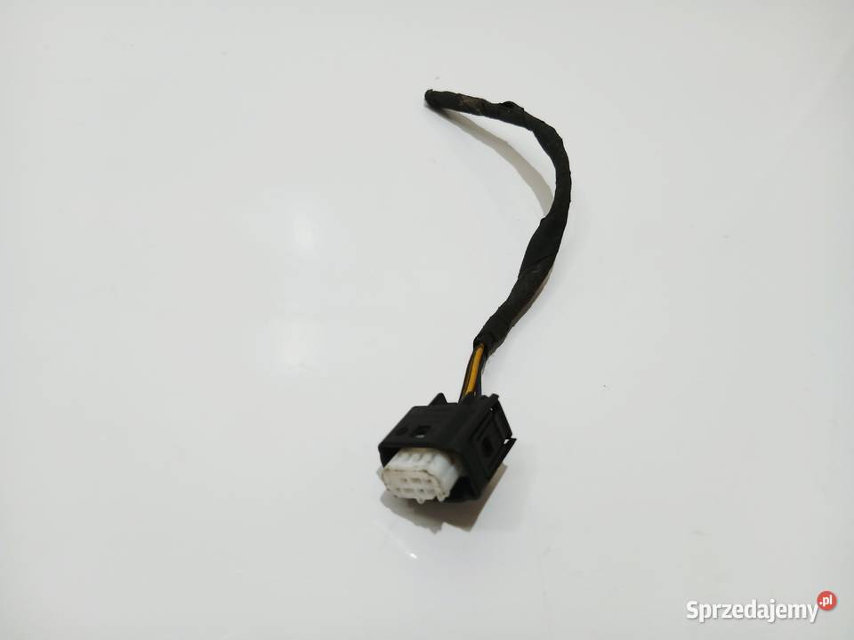 KOSTKA WTYCZKA LAMPY PRZÓD BMW E65 OE Strzyżewice