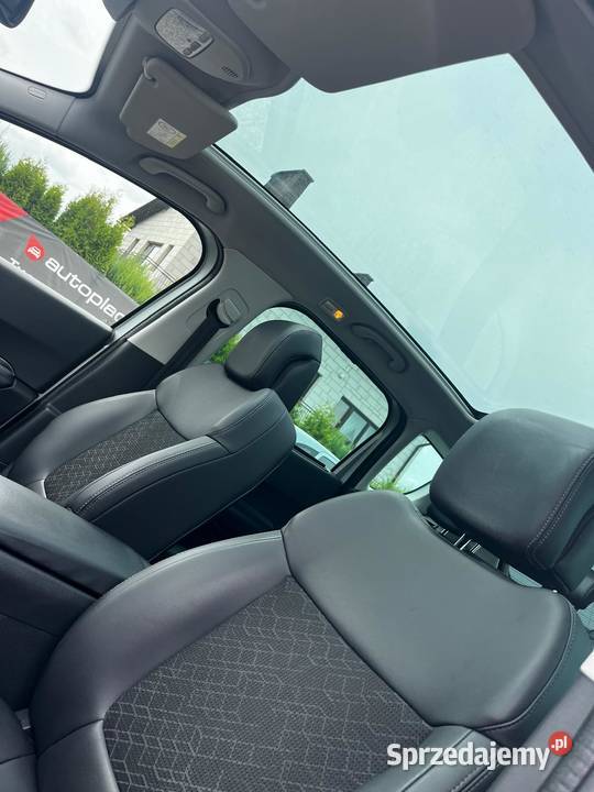 Peugeot 3008 16Hdi 2014 Rok produkcji 2014 Machnów Nowy sprzedam