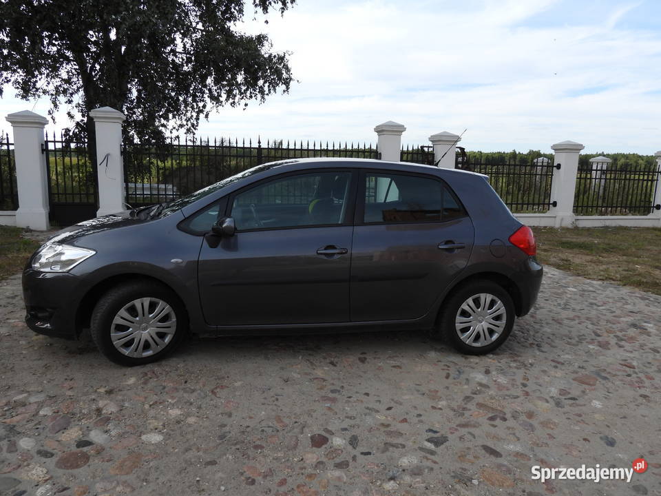 TOYOTA Auris 16 benzyna lubelskie Radzyń Podlaski