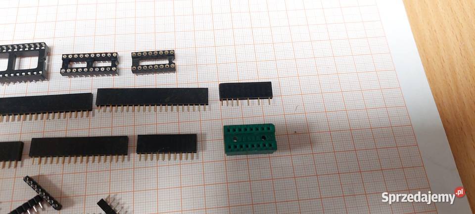 Złącza i podstawki mix 44 A806 Elektronika