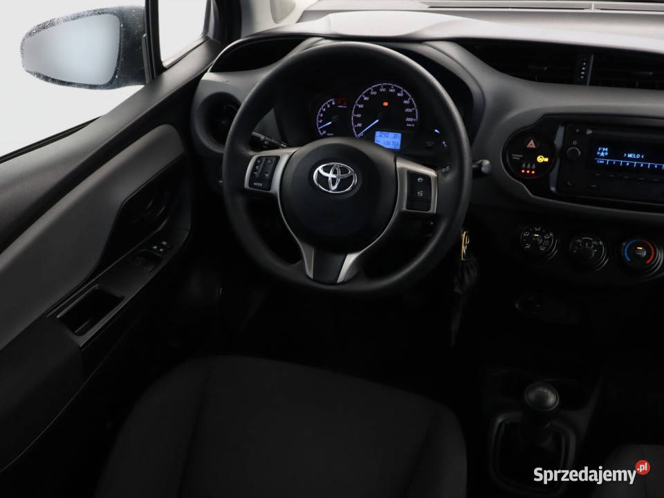 Toyota Yaris 10 VVTi ASR (kontrola trakcji) Bielany Wrocławskie