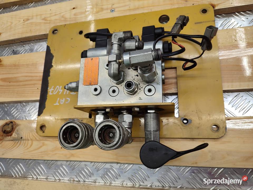 Szybkozłączę hydrauliczne CAT TH 407