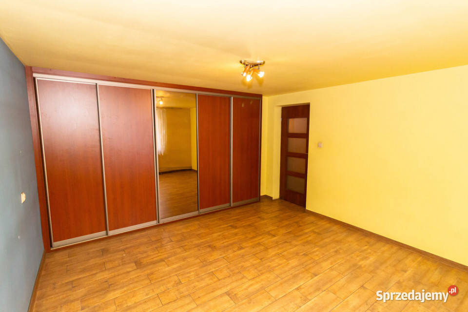 Dom 150m2 w mieście działka 949m2 Żeromskiego Ostrowiec Świętokrzyski