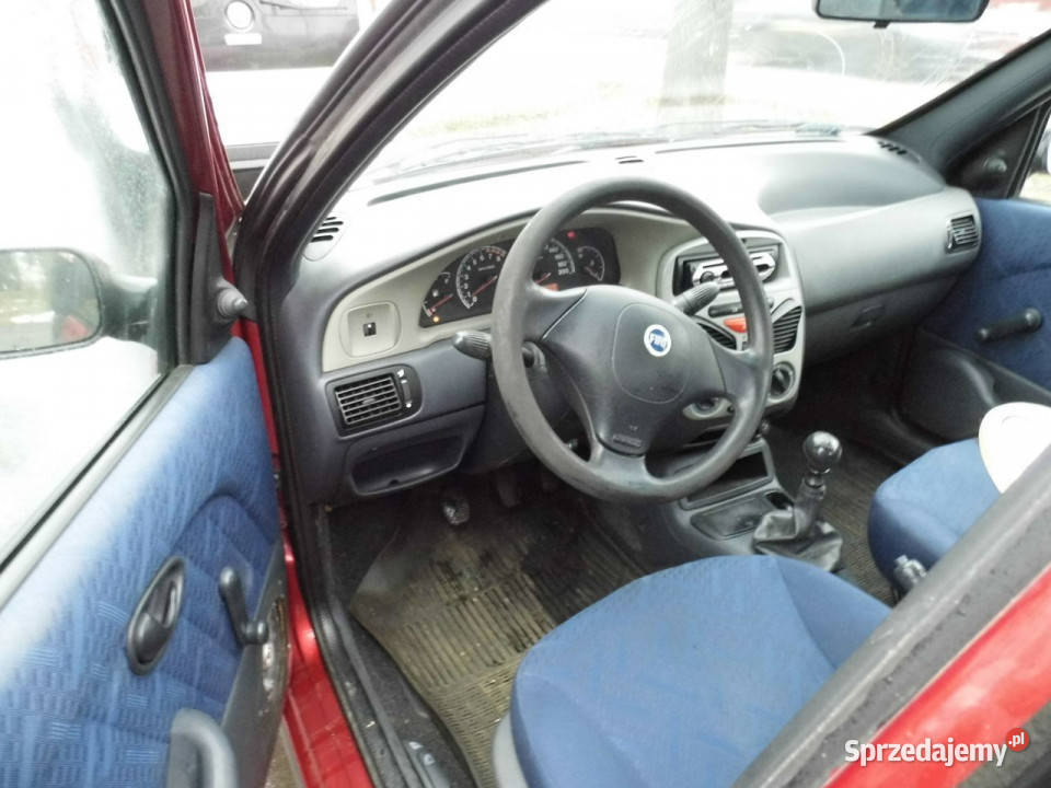 Fiat Albea bordowy Albea Łódź