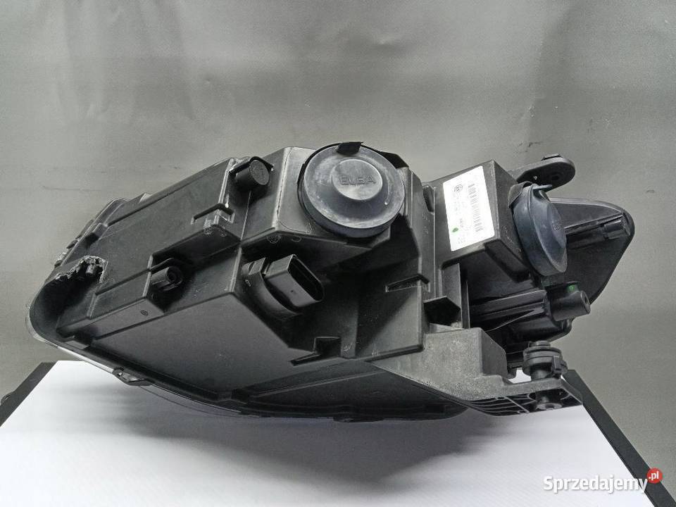 LAMPA PRZÓD PRZEDNIA PRAWA VW CADDY 4 2K8941C06 osobowe sprzedam