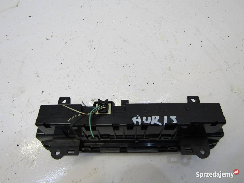 PANEL KLIMATYZACJI AURIS II KOMBI 5590002850 sprzedam