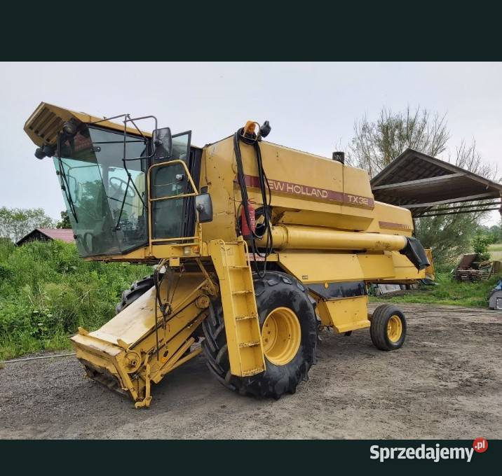Kombajn news Holland TX 32 Zbożowe Łukta sprzedam