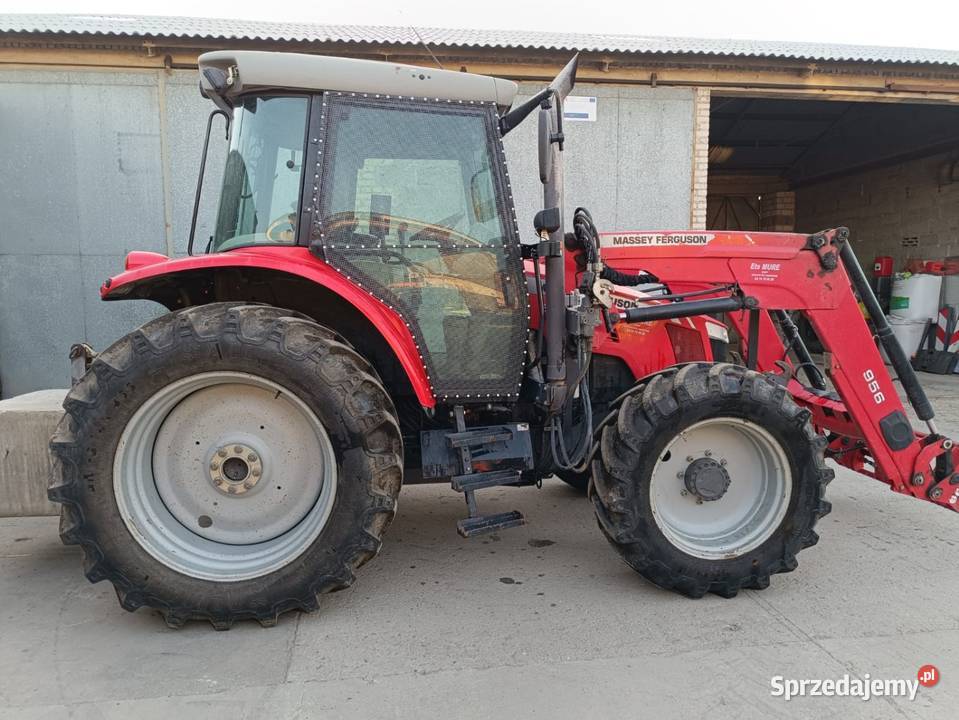 Massey Ferguson 5445 Ferguson Trzuskołoń