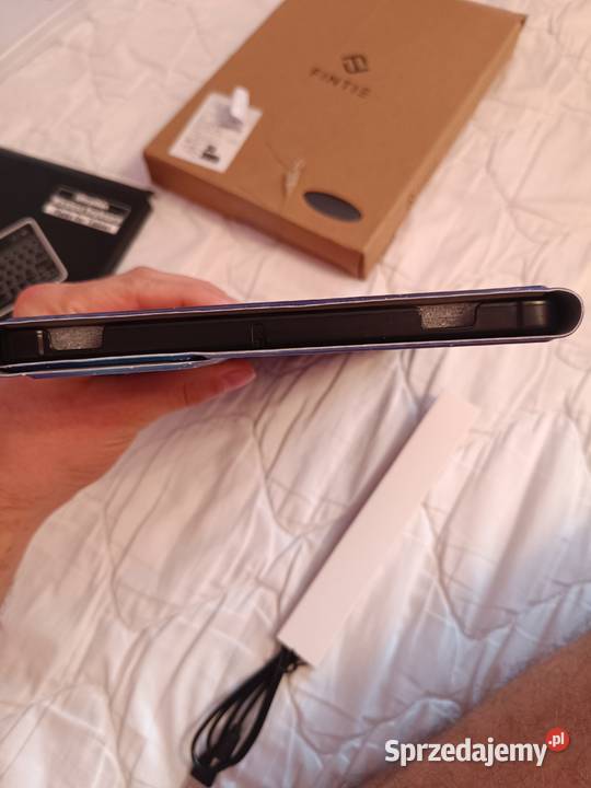 Nowe etui plus klawiatura FINTIE Galaxy TAB Pozostałe Radomsko