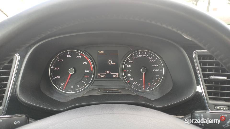 SEAT LEON III 2023r 12TSI Kobyla Góra sprzedam
