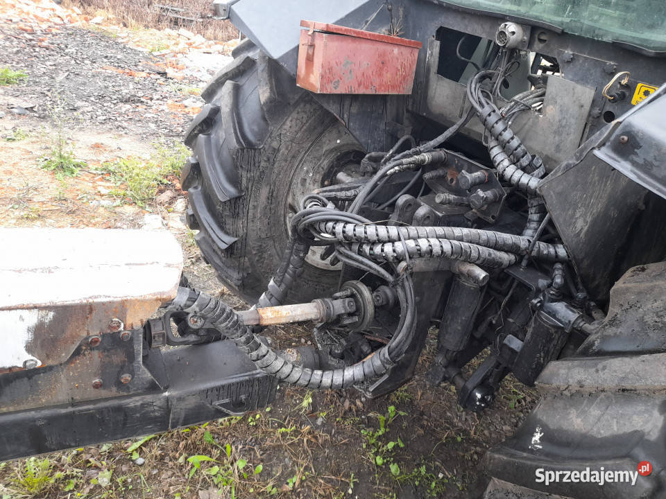 Ciągnik Valtra 6250 przyczepa leśna Fao Far 4768 łódzkie Bujny