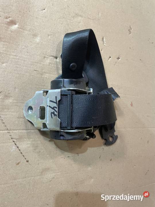 Pas bezpieczeństwa tył 609160500A opel corsa d osobowe Części Szczecin sprzedam