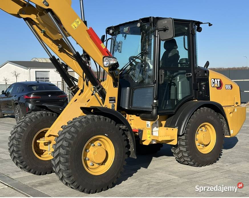 ŁADOWARKA KOŁOWA CATERPILLAR 906 Tuliszków