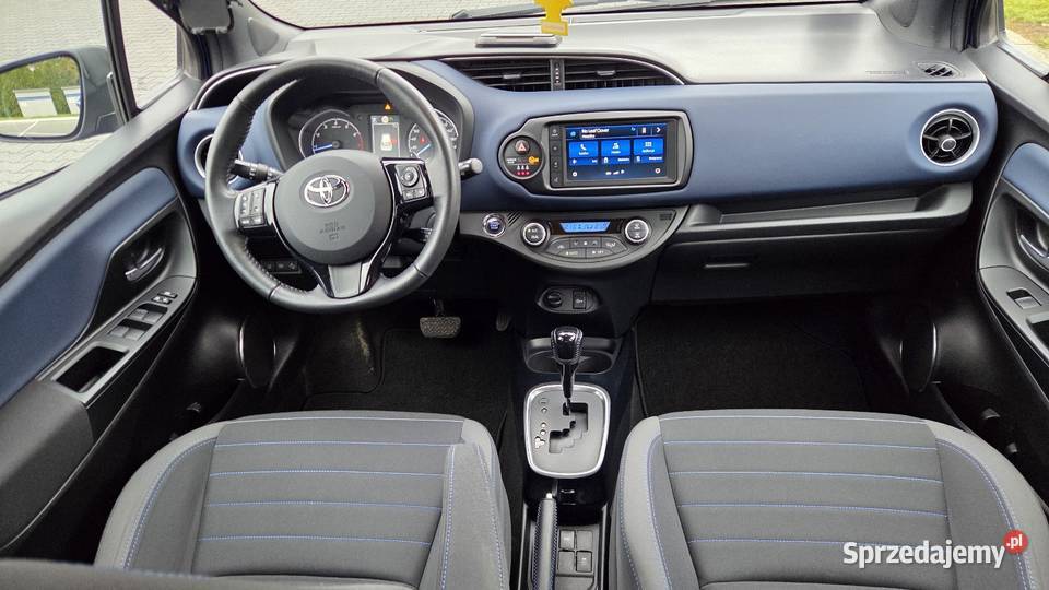 Toyota Yaris Automat Najbogatsza Wersja gniazdo AUX Yaris Gdańsk