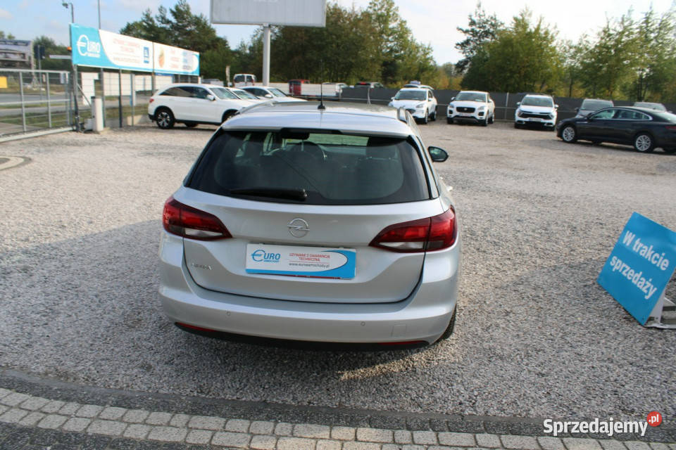 Opel Astra EDITION 122HP Fvat Salon Polska srebrny Motoryzacja Warszawa sprzedam