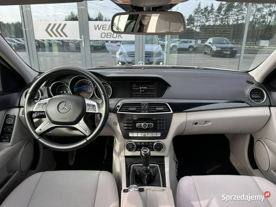 Mercedes C 180 Climatronic Tempomat Bluetooth Kąty Opolskie