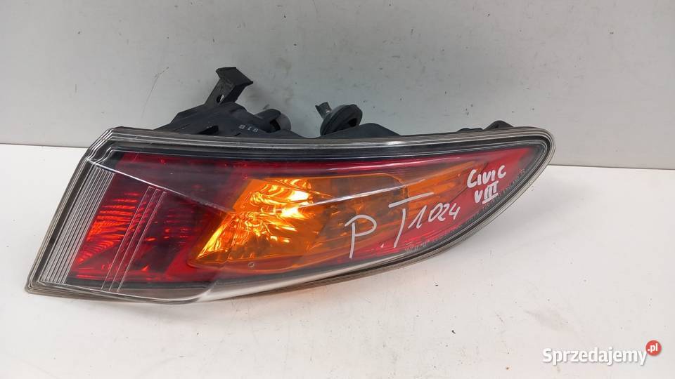 HONDA CIVIC TYPES VIII UFO HB LAMPA TYŁ PRAWA Zbierkowo