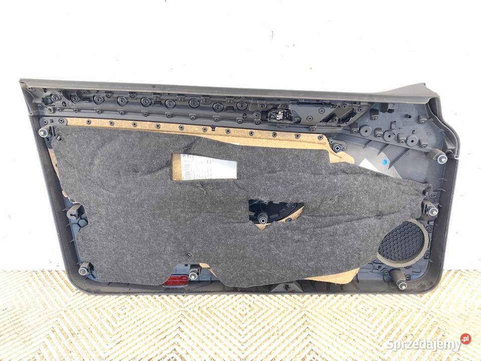 BOCZEK DRZWI PRAWY PRZÓD VW GOLF VII Hatchback