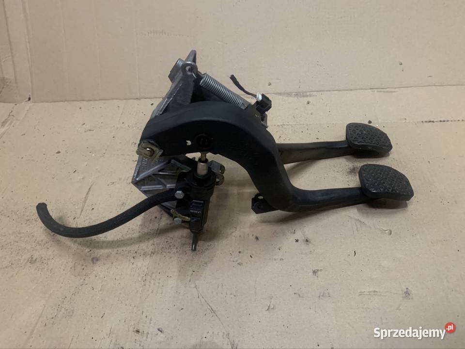6751665 pedal sprzęgła hamulca bmw 3 e90 e91 bmw Rok produkcji 2005 Szczecin