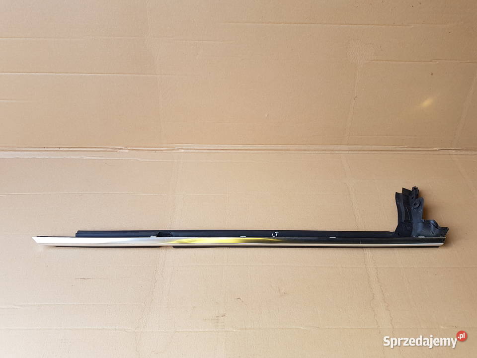 Mercedes CLS w219 listwa uszczelka zgarniająca