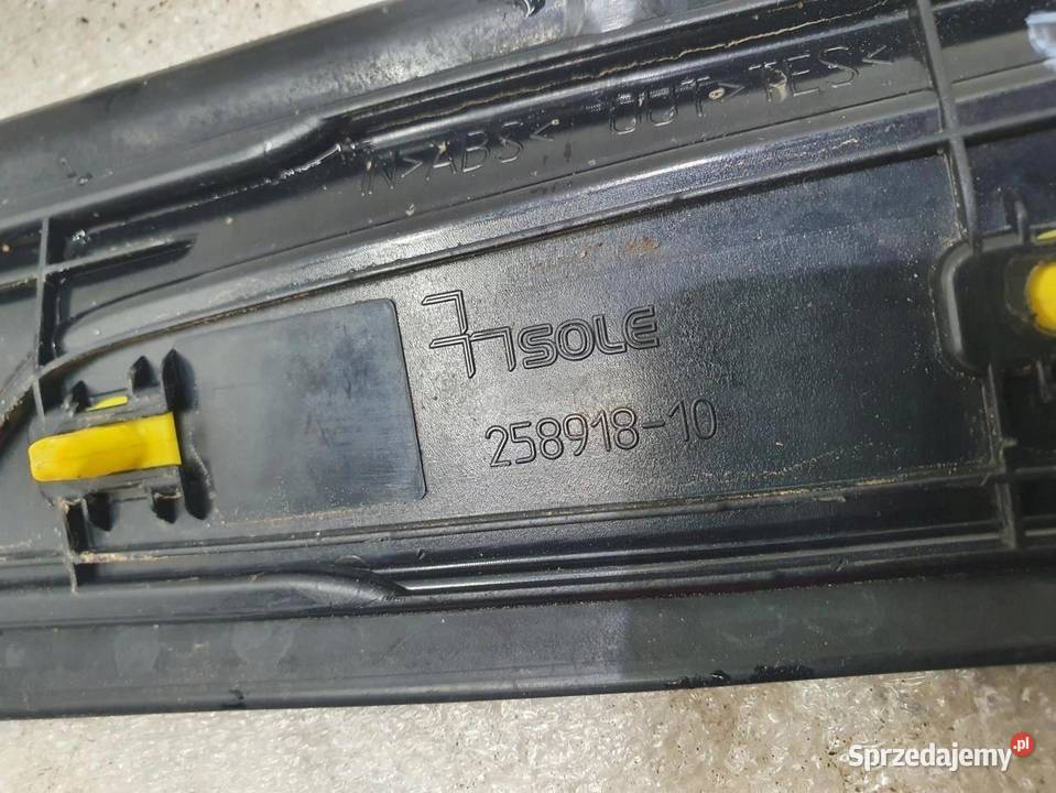 LISTWA PROGOWA PRAWY PRZÓD BMW F20